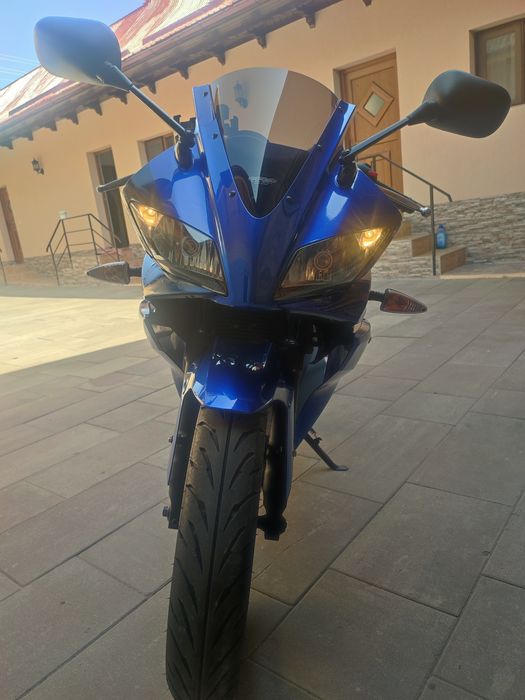 Yamaha YZF r125 de vânzare