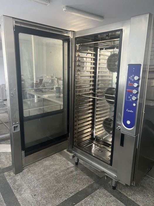 Конвектомат 20 тави като нов