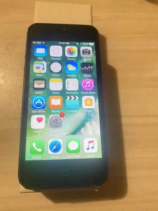 iPhone 5 Перфектен!