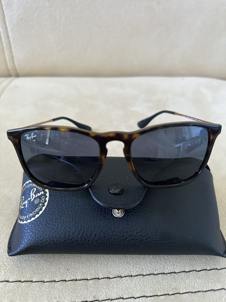 Слънчеви очила Ray Ban RB4187 - 6390/80 - 54