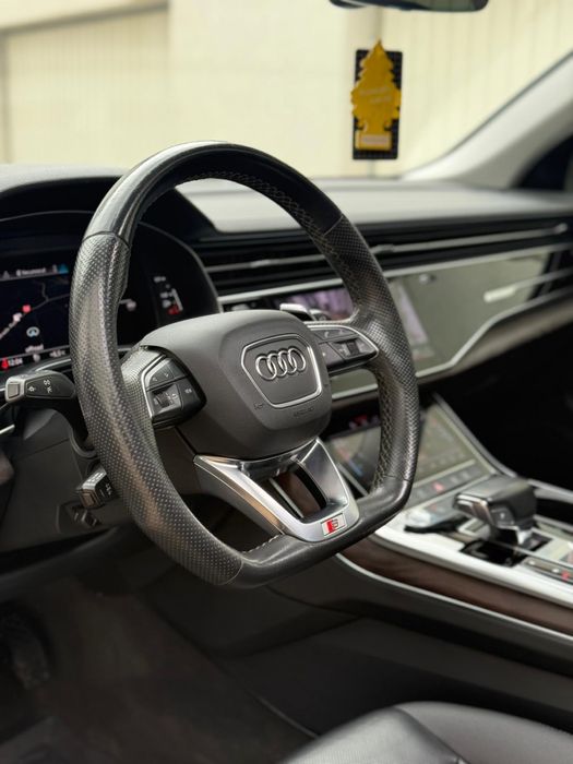 Audi q8 55tfsi mild hibrid
