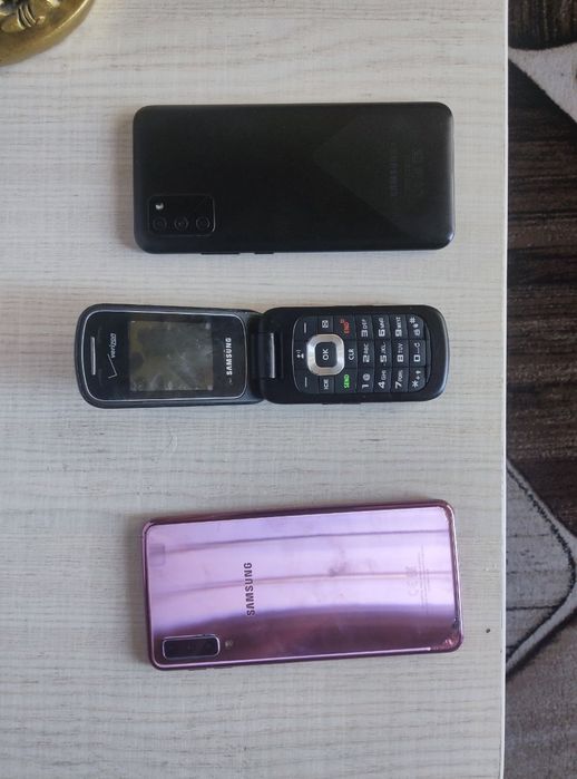 SROCHNA Telefonla sotiladi