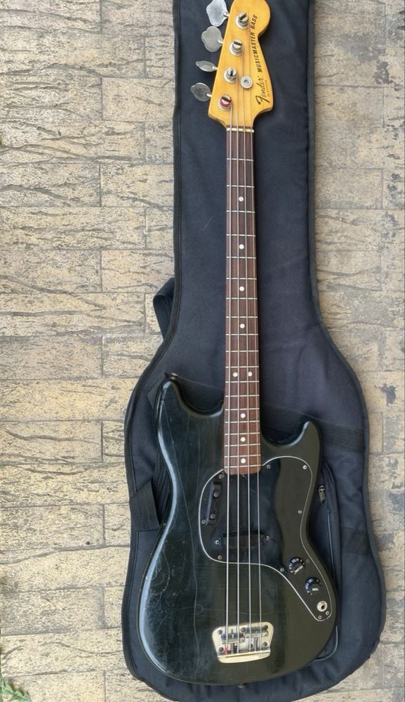 chitara bass Fender Musicmaster Bass