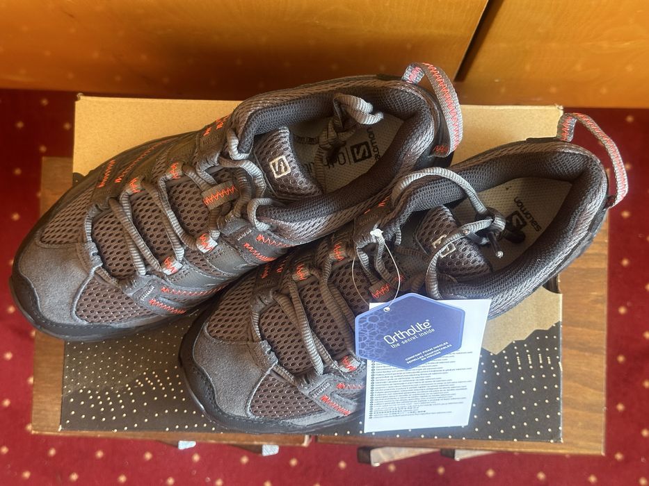 Incaltaminte SALOMON dama, marime 38, nou, cu eticheta, in cutie