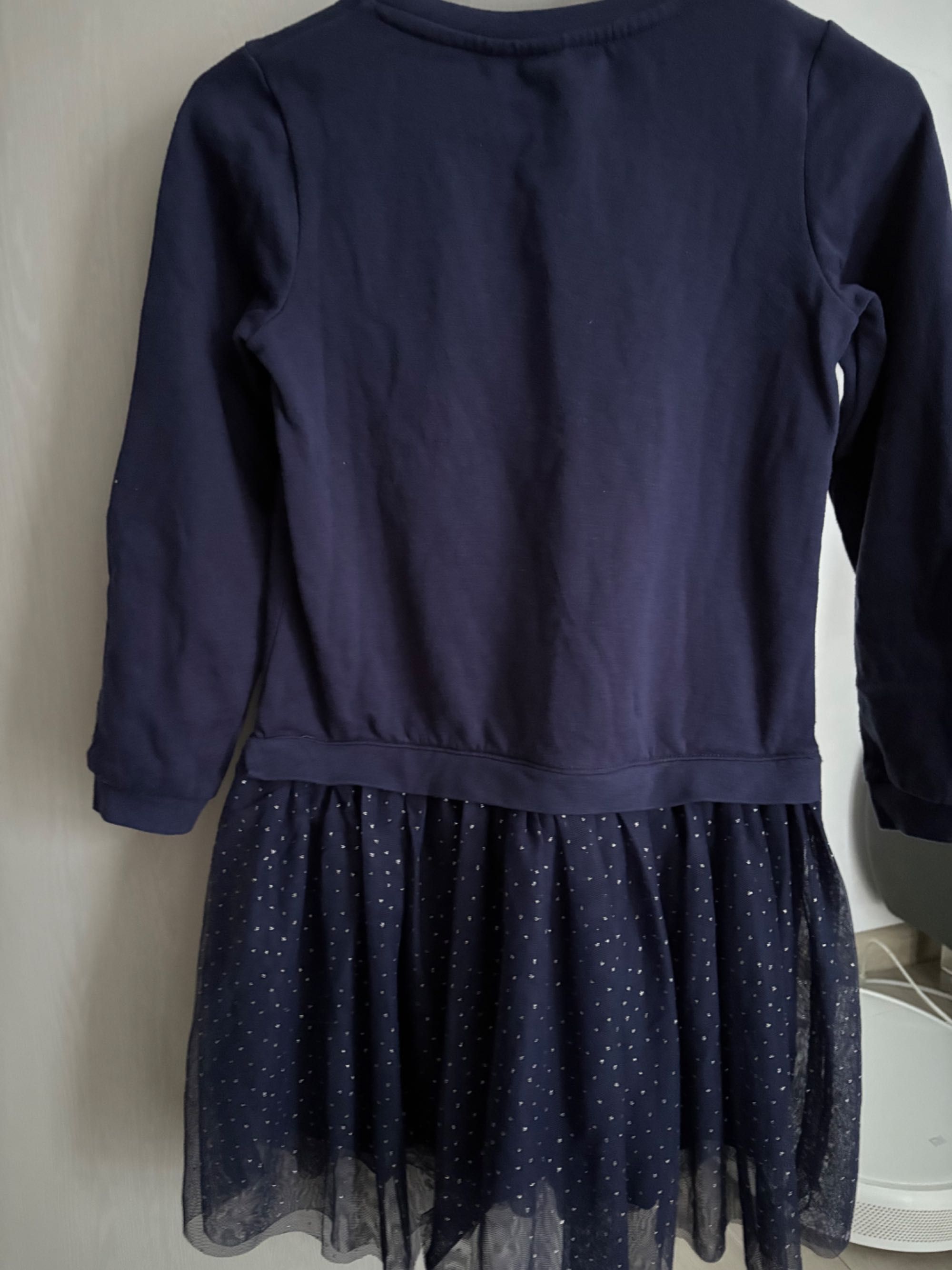 Rochie vatuita cu tull marime 134/140 cm