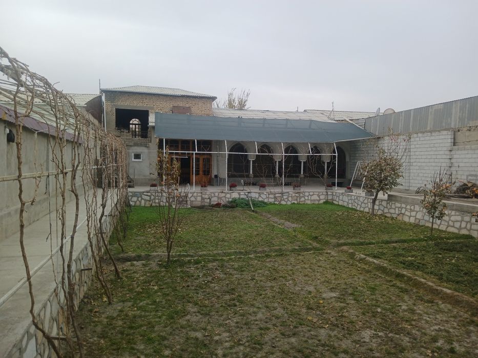 Срочно ПРОДАЁТСЯ Участок в районе Геофизика 10 соток Цена 150.000$