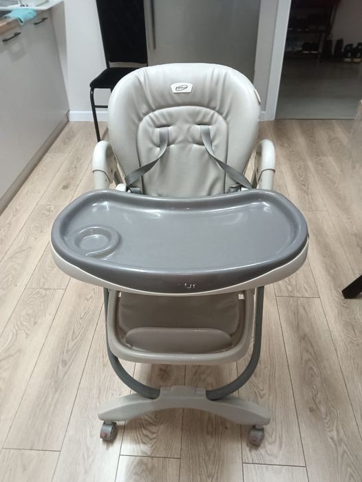 Продается стол для кормление, турецкого производства Teknum.