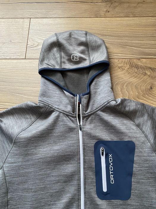 ORTOVOX-jacheta cu gluga, stare foarte buna, pt barbati, L