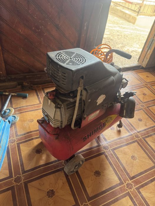 Kompressor Компрессор килишип сатаман почти новый 2.5 ай ишлатилган