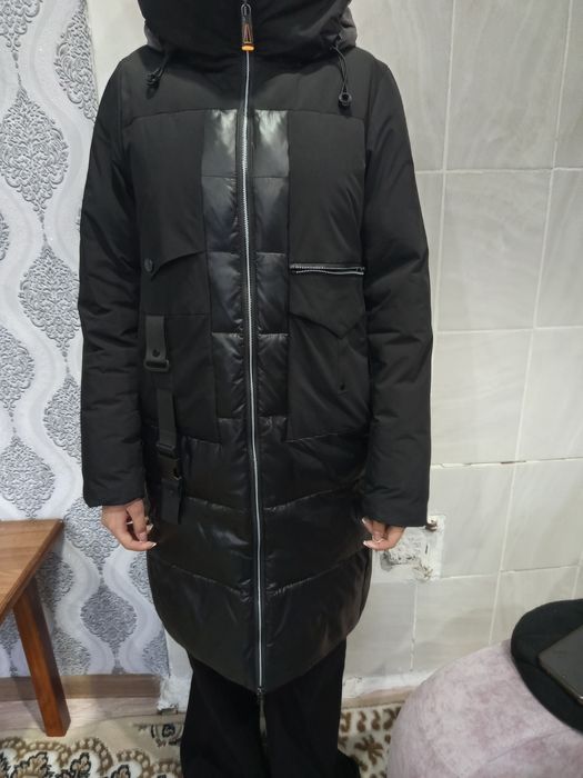 Продам пуховик женский