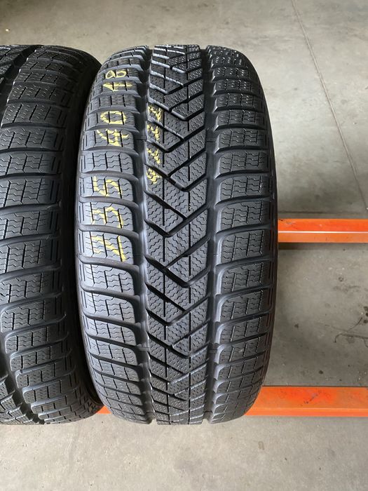 Anvelope iarna 235/40/18 Pirelli Sottozero 3 235 40 18 R18