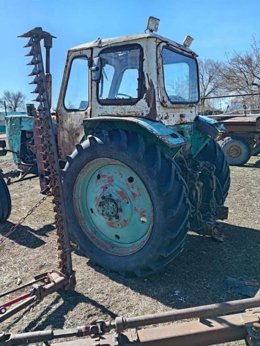 Продаю трактор с косилкой