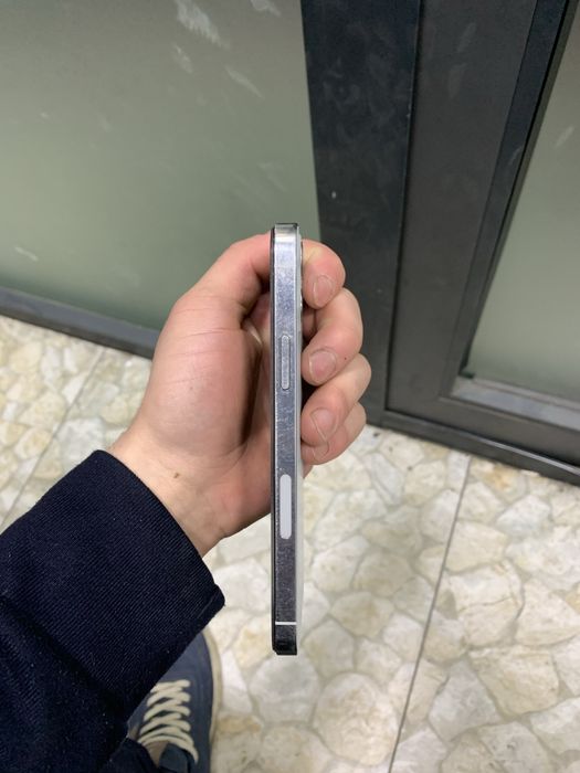 Iphone 12 pro sotiladi