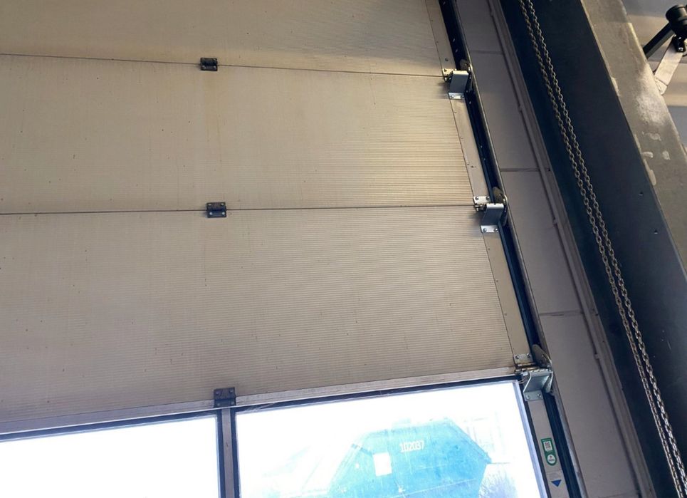 USA SECTIONALA INDUSTRIALA ITB hala garaj H 425 x L 405 Garantie