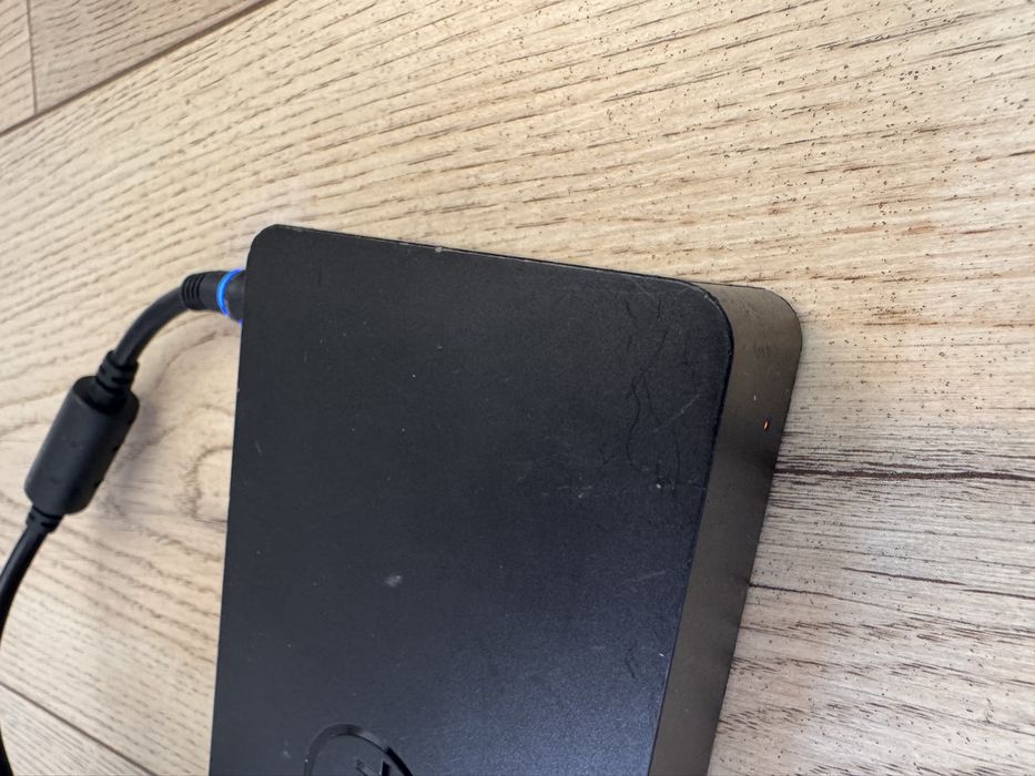 Docking Station Dell D6000, USB-C si USB 3.0, cu incarcator original