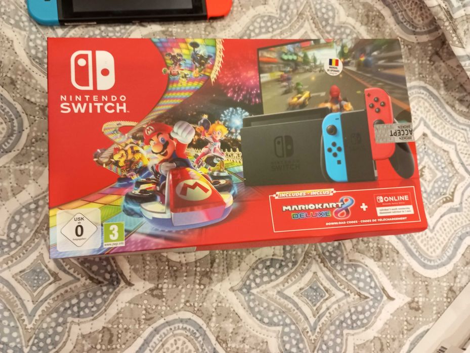 Nintendo Switch™: Mario Kart™ 8 Deluxe