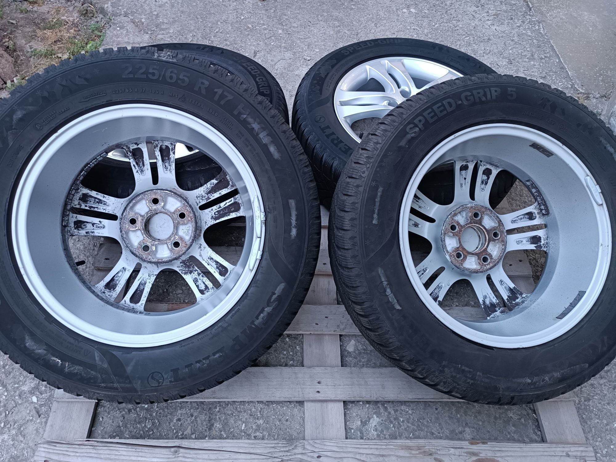 Лети джанти 17ки 5х114.3 Honda + зимни гуми 225/65/17 Semperit