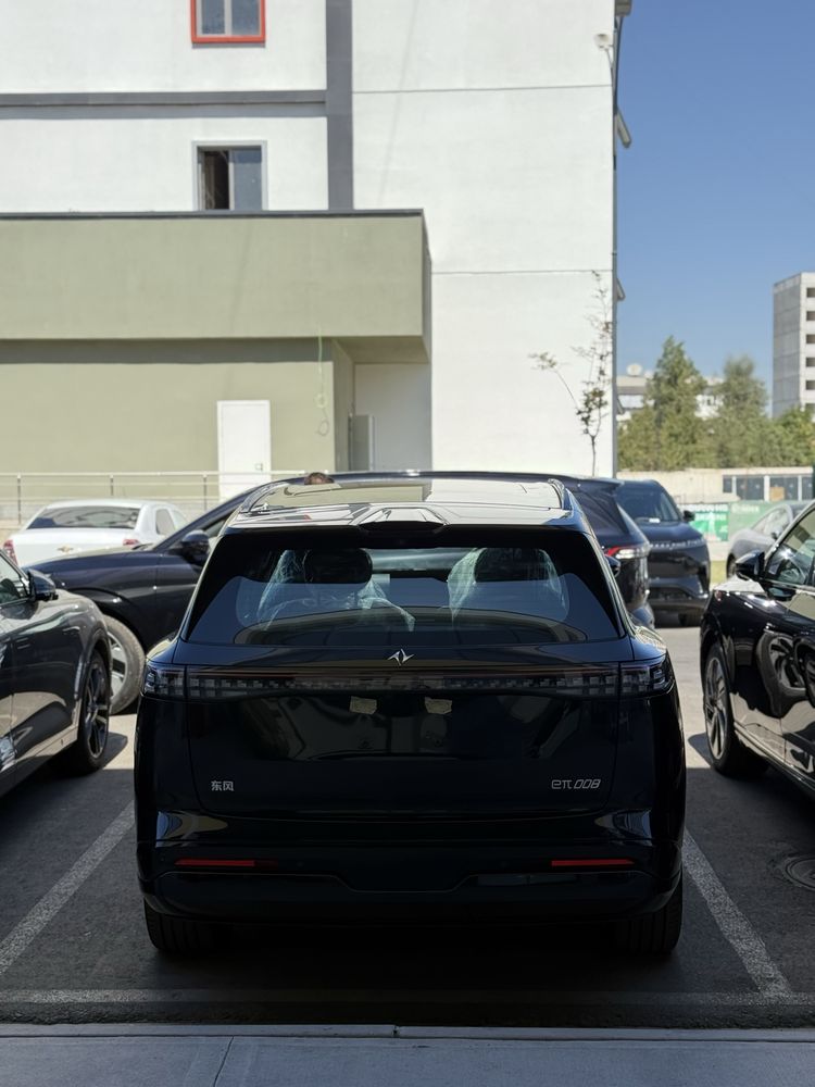 DONGFENG 008 EP ULTRA (hybrid) 2025