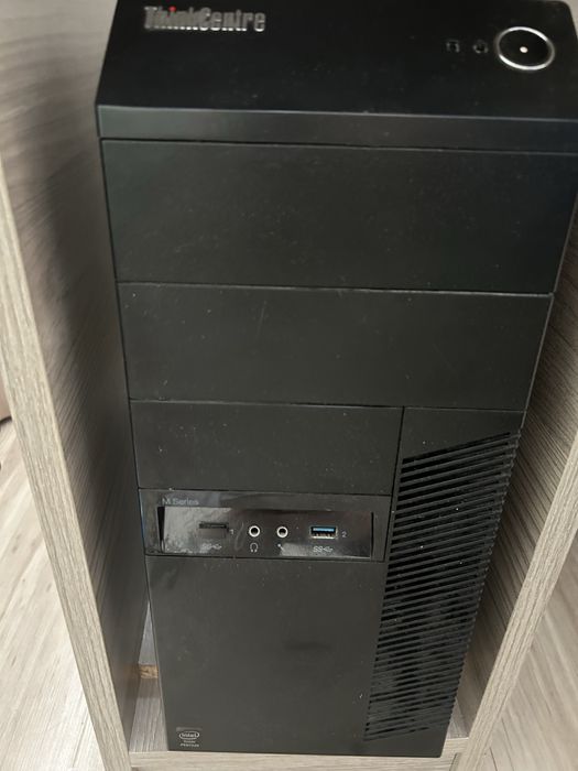 Настолен компютър с RX 580/i5, SSD+HDD