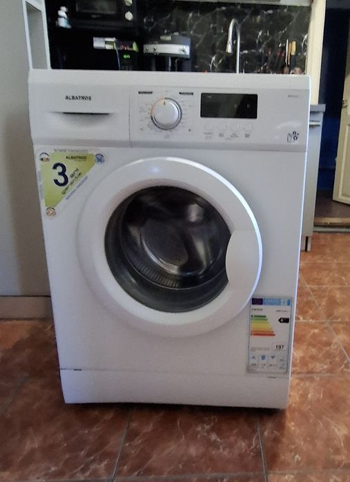 Mașina de spalat  Albatros, 7kg.stare IMPECABILĂ ,foarte puțin utiliza