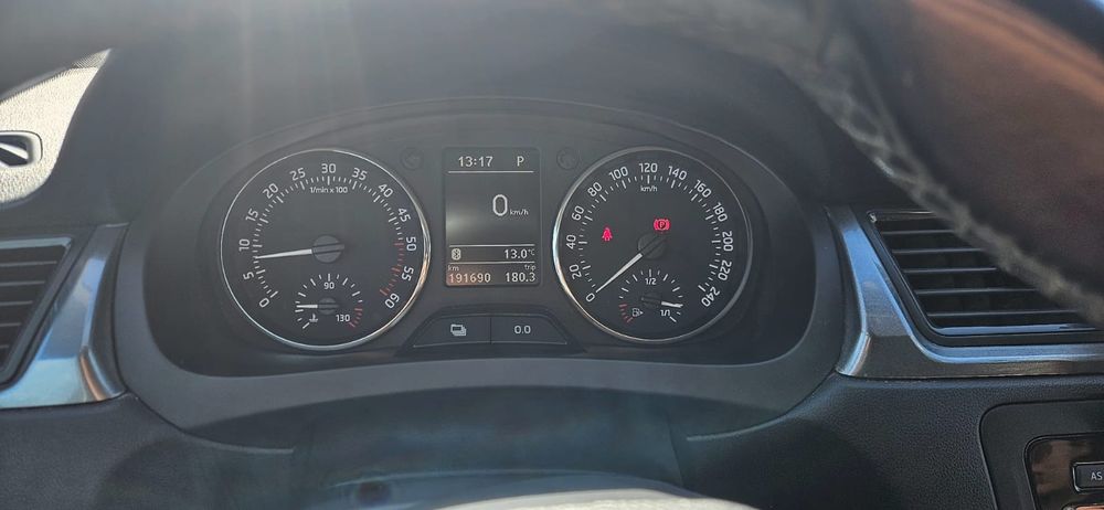Vând skoda rapid