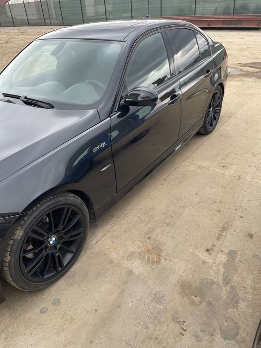 Vand BMW E90 2008 • Xenon •Logic 7 •Faza lunga scurtă automată