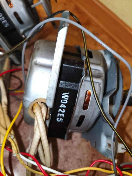 Двигатель от стиральной машины LG