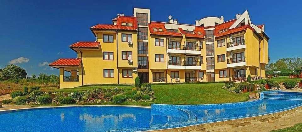 Дава се под наем Едностаен апартамент в к.к. Камчия - 46 кв.м за 229.5 € - Снимка #1