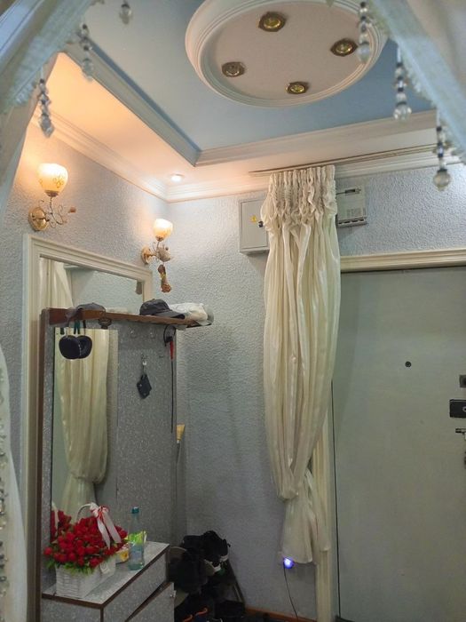 Chilonzor 19 kv 3 xonali 2 etaj