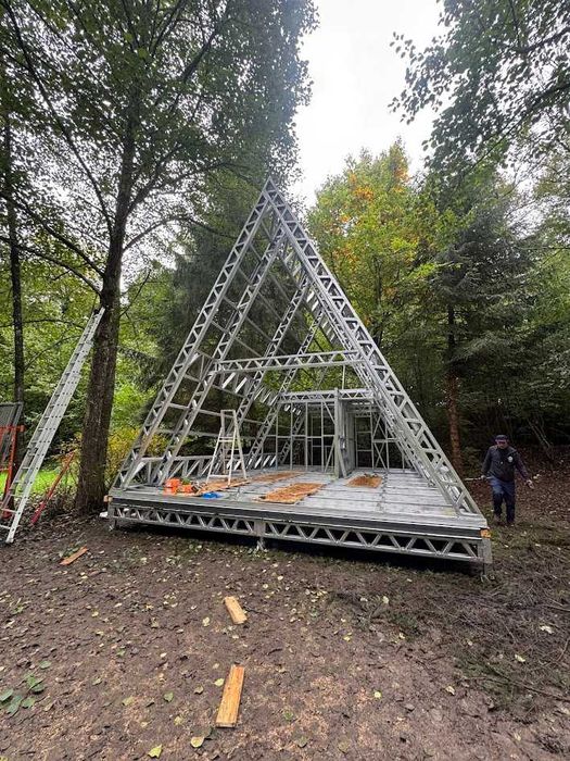 Grinzi si structuri metalice usoare