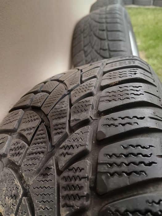Set de roti BMW cu anvelope de iarna, jante,rezerva slim, bari transve