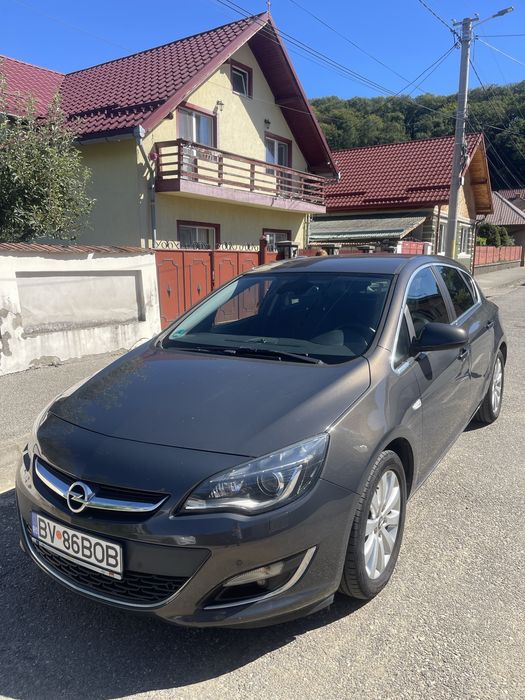 Opel Astra J 2.0 diesel model scurt automata