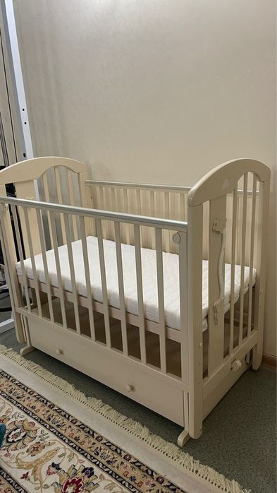 Продается детская кроватка