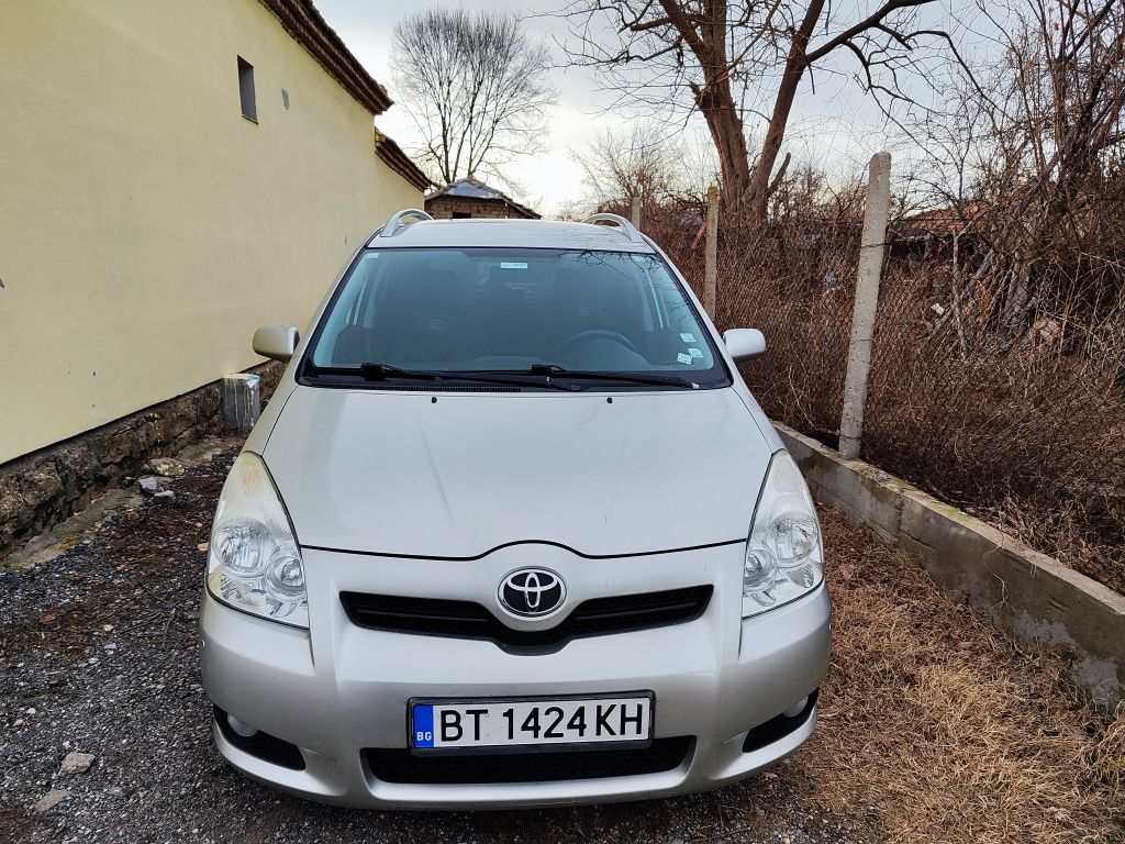 Toyota Corolla verso