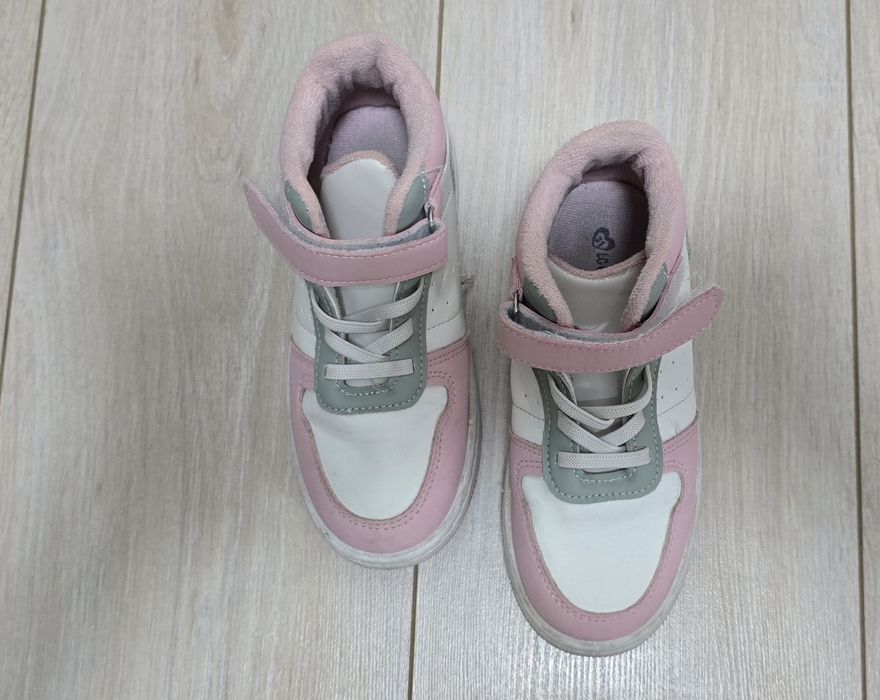 Кроссовки утепленные на девочку 31 размер