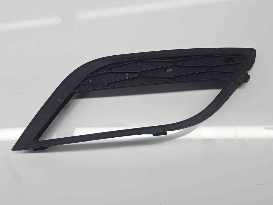 Grila proiector dreapta Seat Toledo 4 (KG3) [Fabr 2012-2018]