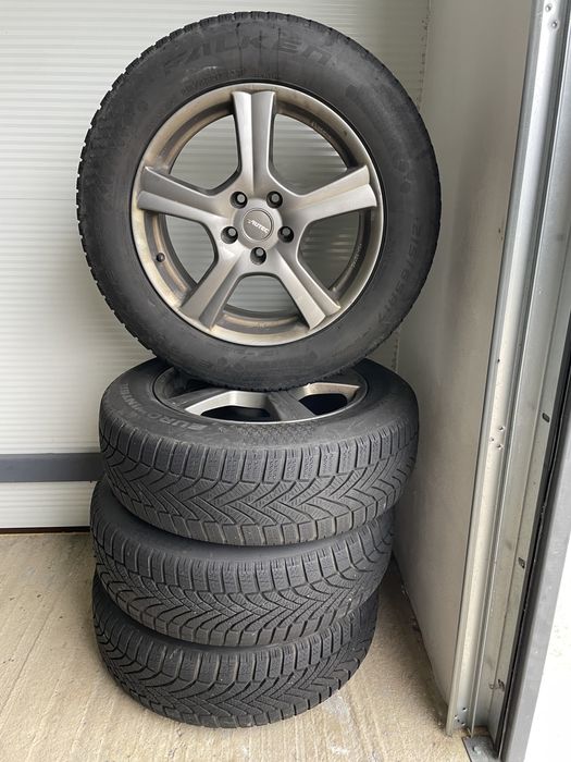 Jante cu anvelope 215/65/R17 de iarna aluminiu Vw Tiguan 5 x112