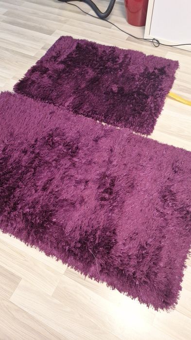 Vând set 3 covoare shaggy mov.