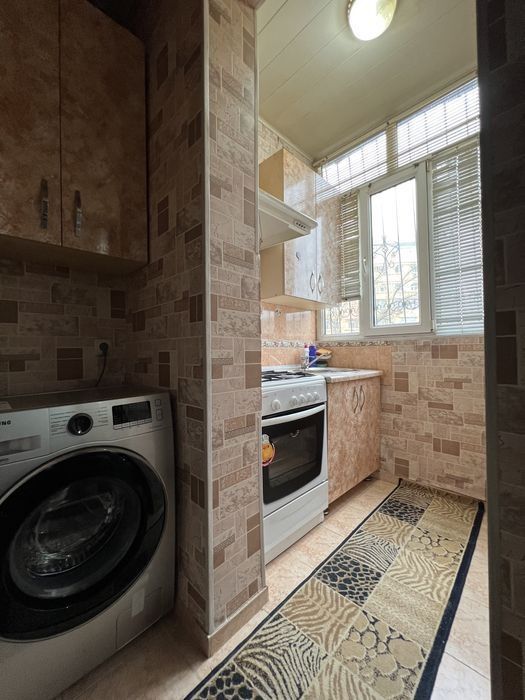 Юнус-Абад Шахристанская, 2-х ком квартира, 1-этаж А1703А