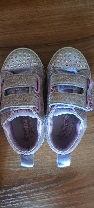 Скейчерсы, оригинал , размер 23, длина по стельке 14-15см