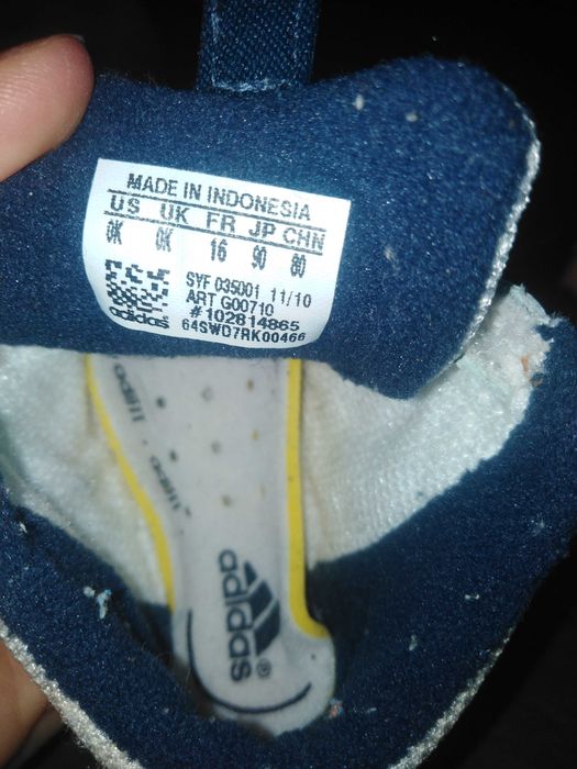 Нови маркови бебешки обувчици