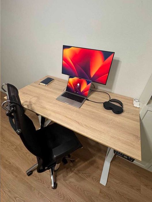 Стол для геймера и работы с рег высотой/Komp o'yinlari, ish uchun stol