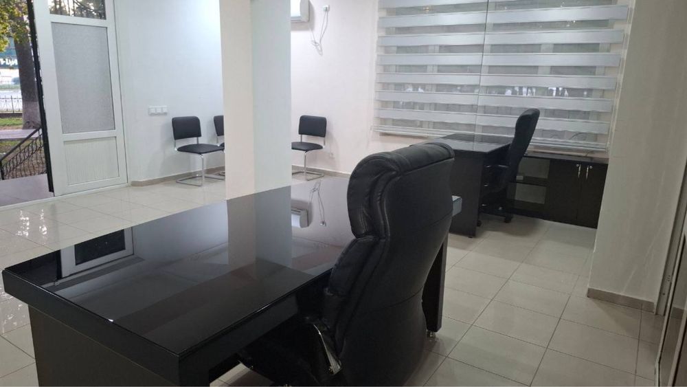 Ул Афросиаб 2 х ком под офис