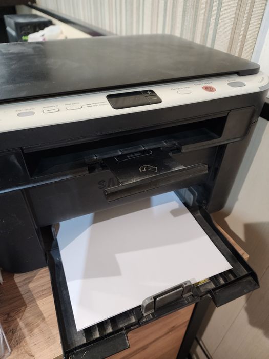 Продам принтер/МФУ Samsung SCX-3200, б/у.