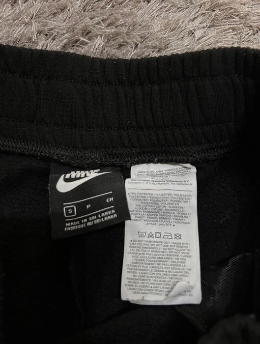Pantaloni Nike ( bărbați)