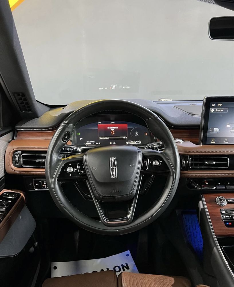 Продаётся Lincoln Aviator