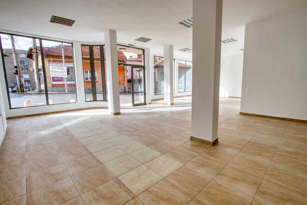 Помещение под наем в широкия център на Дупница (Севдината фурна)