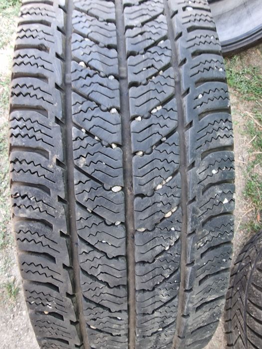 Anvelopă 205/65R16C marca Semperit, M +S,DOT 2021