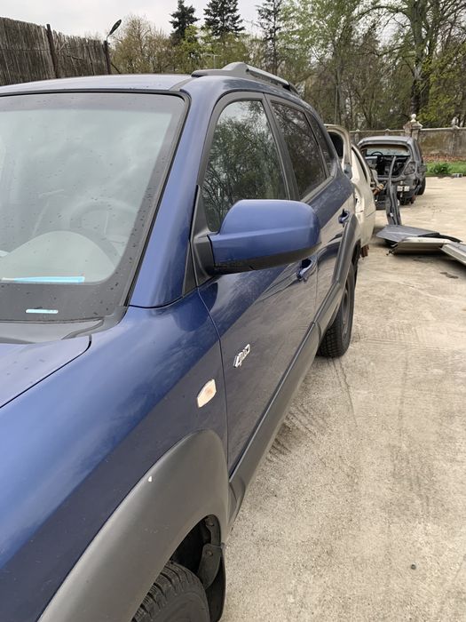 Aripa stanga Hyundai Tucson 2008