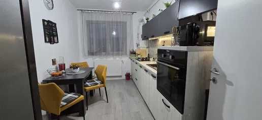 Apartament 2 camere decomandat